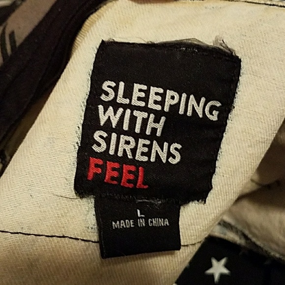 ⚠️ISO ⚓Sleeping with Sirens⚓ Denim Vest⚠️ - Picture 5 of 7